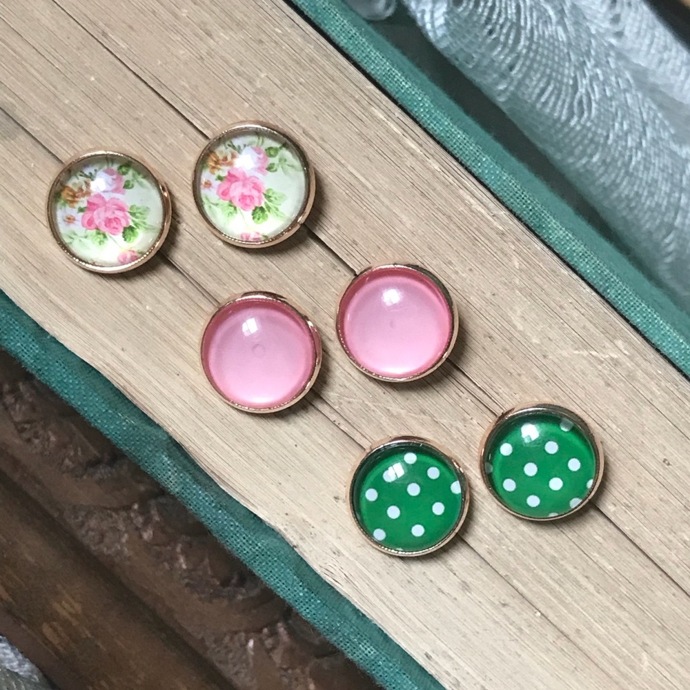 3 Pairs Rose Gold Glass Stud Earrings Lilly Print